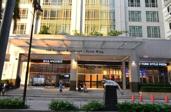 Staycation Condotel @150Newport Pasay City Manila Exterior foto