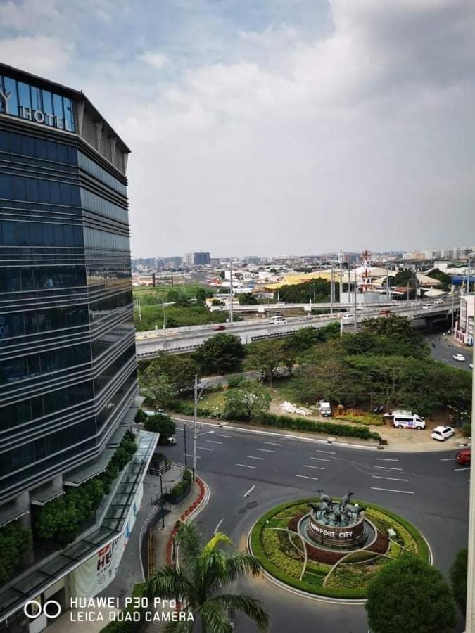 Staycation Condotel @150Newport Pasay City Manila Exterior foto